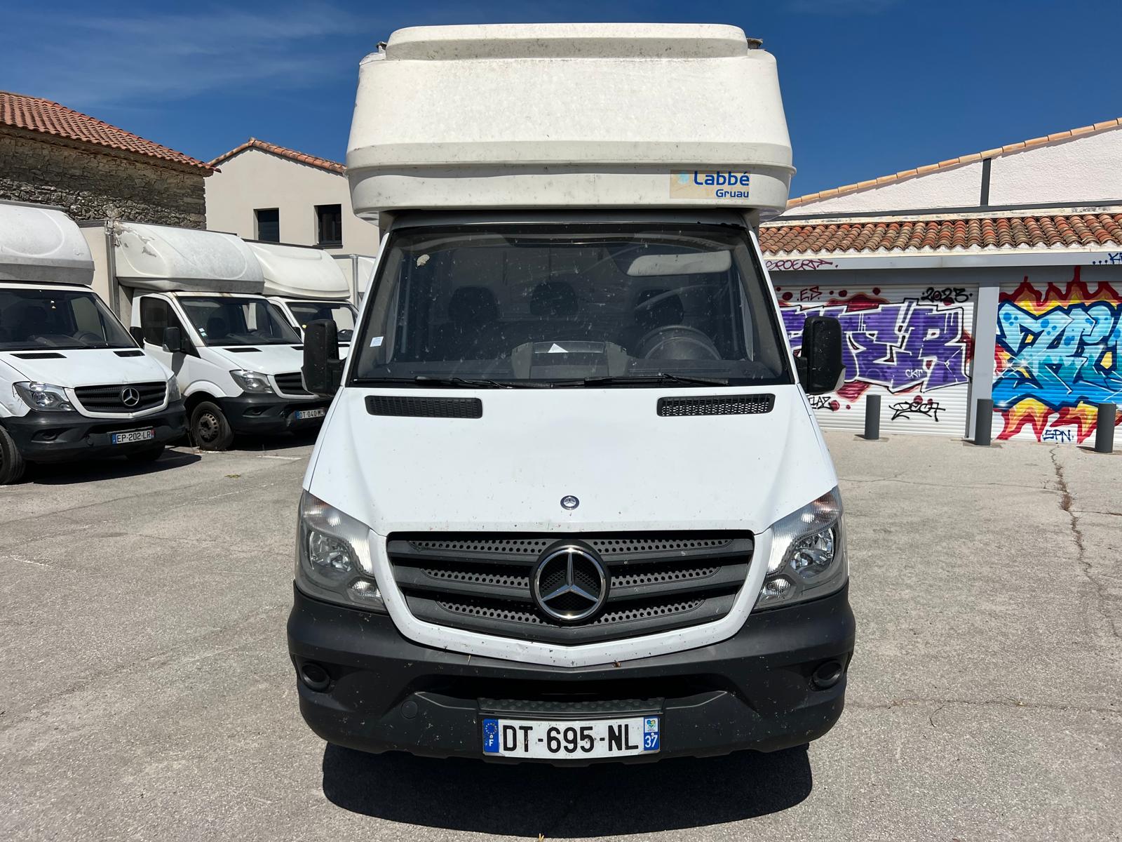 Sprinter 513 CDI · 2015 · 556 262 km — photo 2