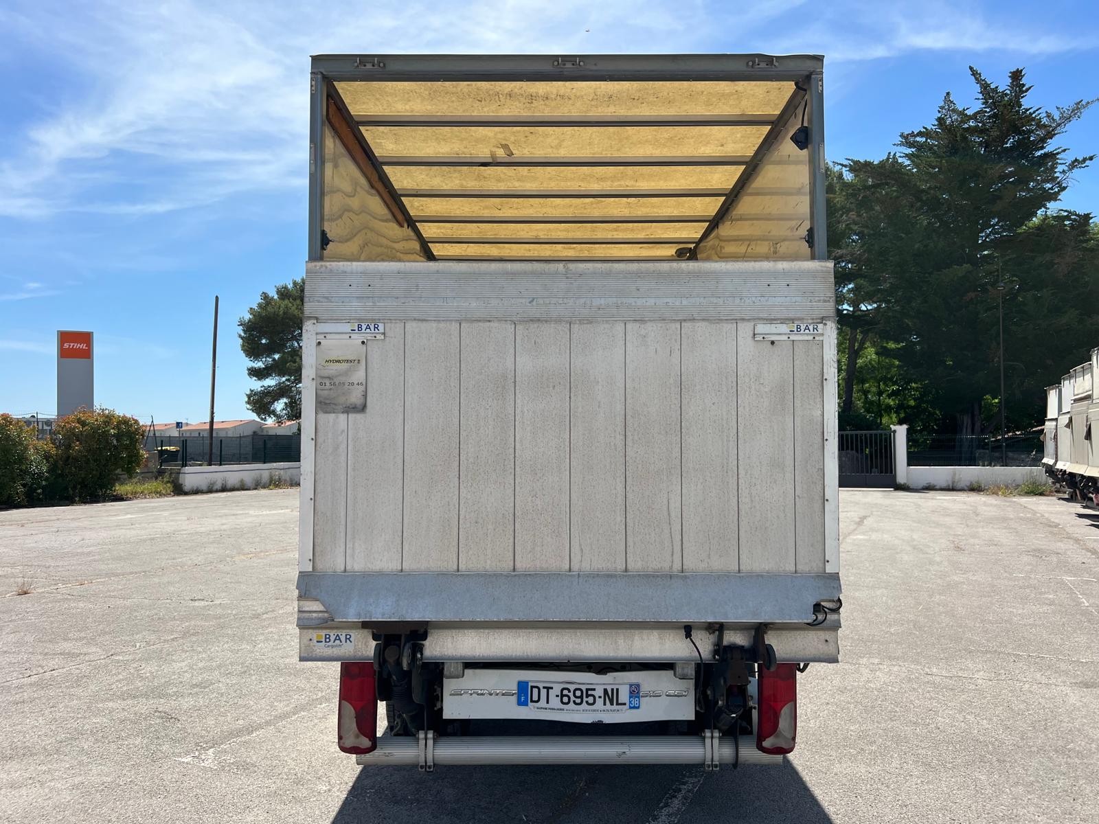 Sprinter 513 CDI · 2015 · 556 262 km — photo 3